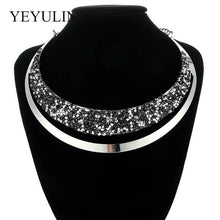 Load image into Gallery viewer, Collier ras du cou en cristal bijoux tour de cou pour femme